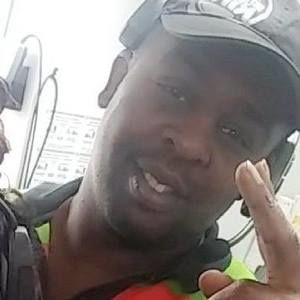 Meet your Posher, Gregory